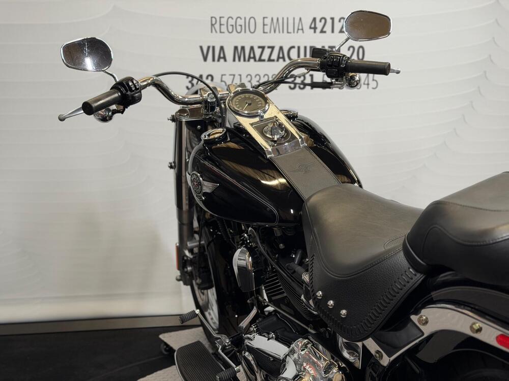 Harley-Davidson 1690 Fat Boy Special (2010 - 17) - FLSTF (16)