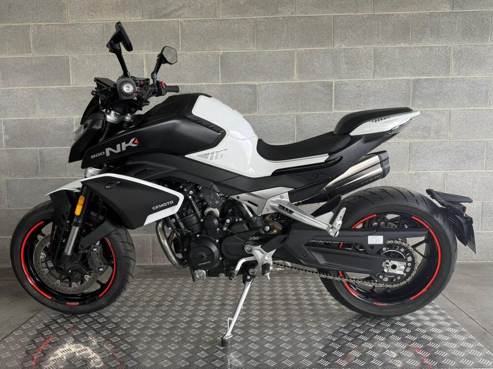 CFMOTO 800NK Sport (2023 - 26) (3)