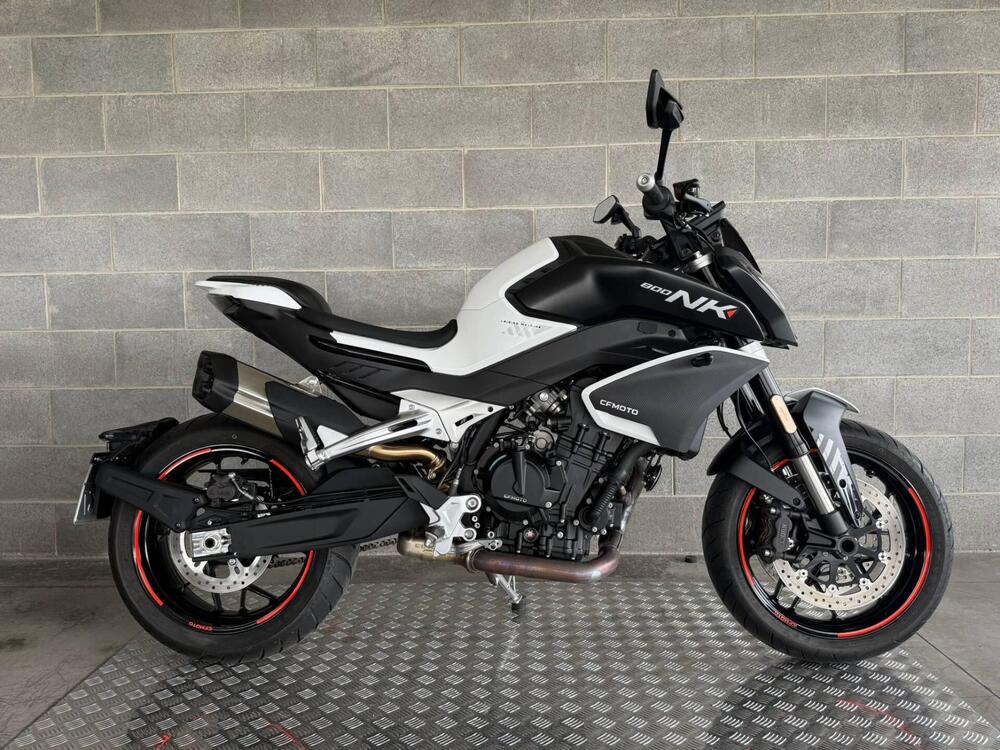 CFMOTO 800NK Sport (2023 - 26) (2)