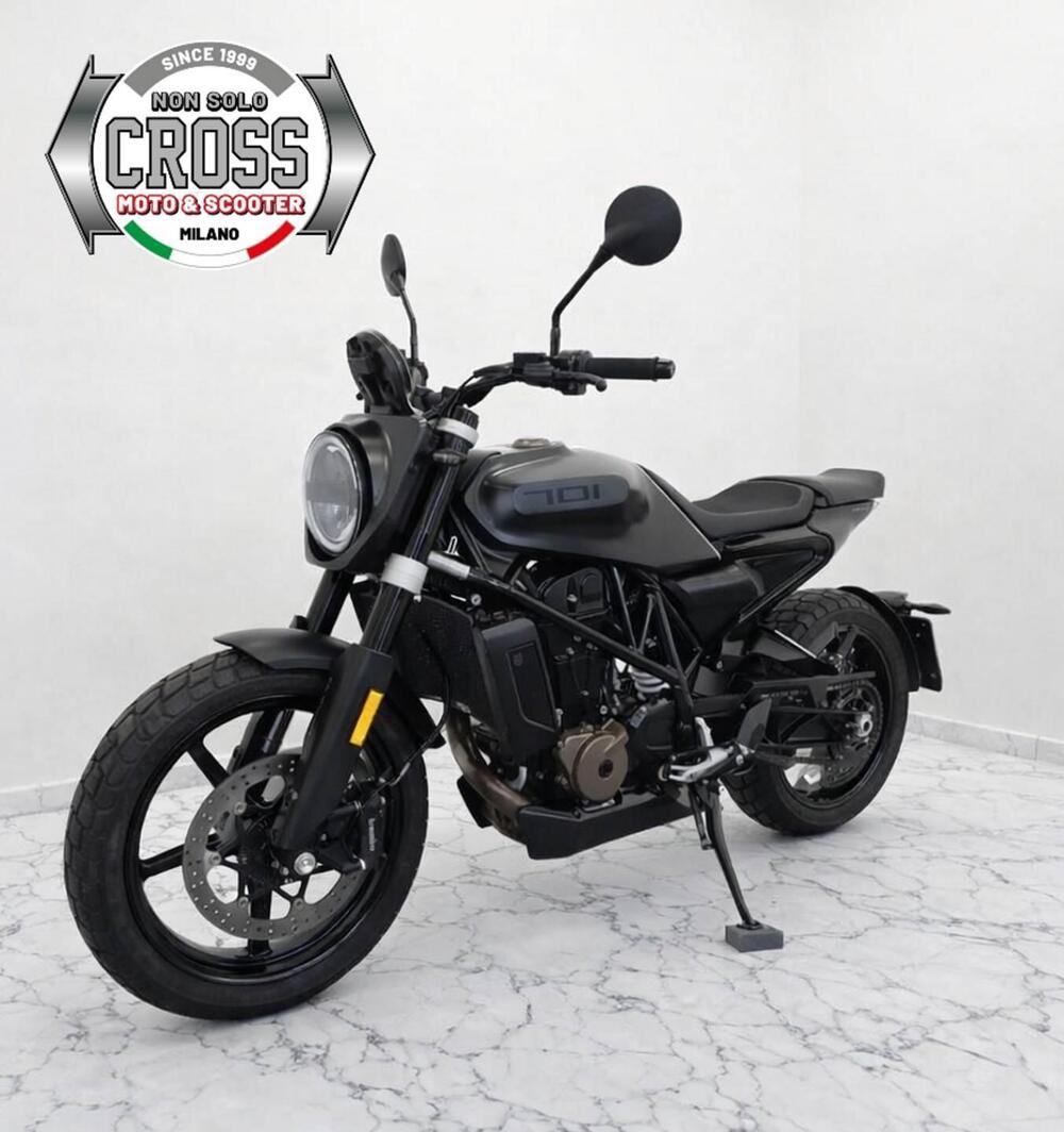 Husqvarna Svartpilen 701 (2020) (3)