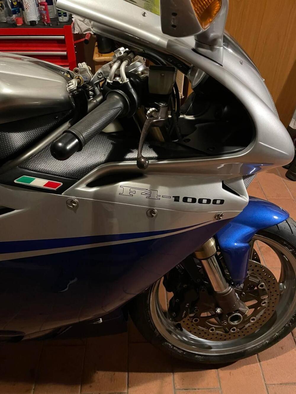 MV Agusta F4 1000 S (2004 - 05) (4)