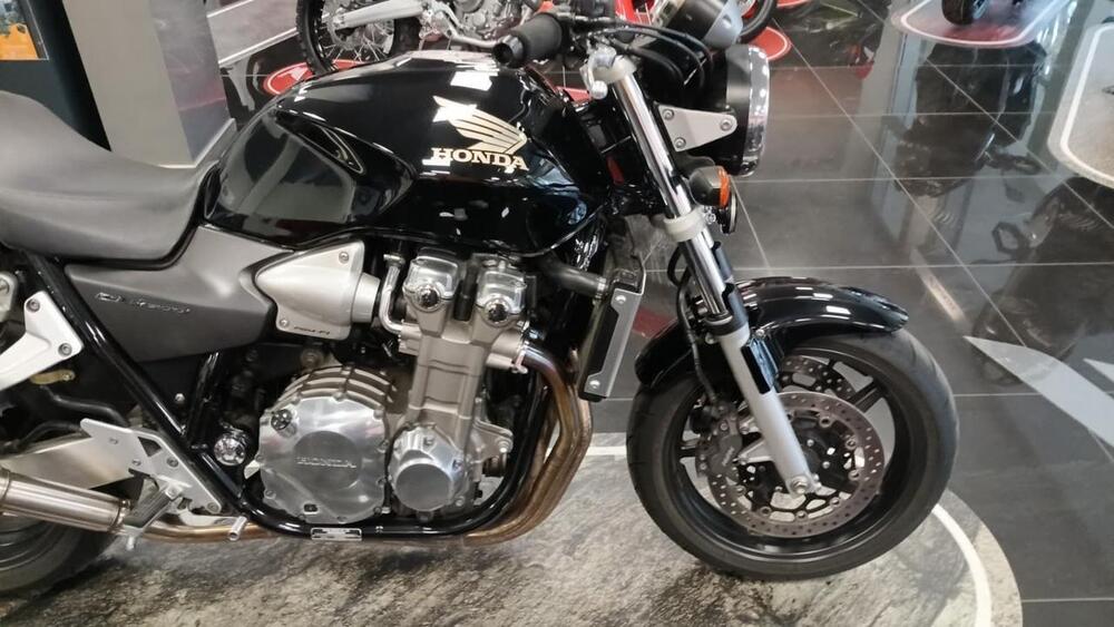 Honda CB 1300 (2003 - 06) (3)