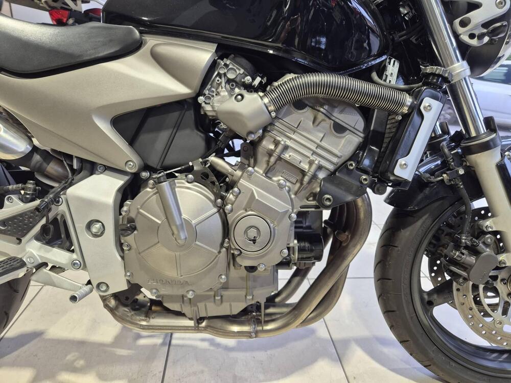 Honda Hornet 600 (2003 - 04) (12)