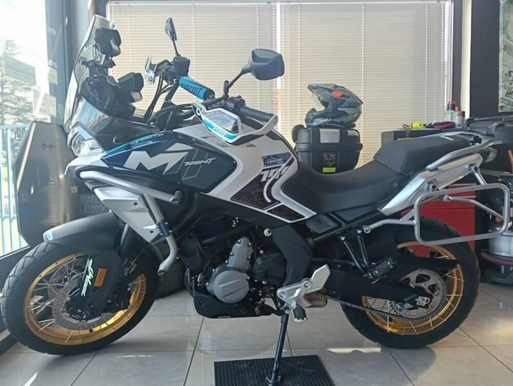 CFMOTO 700MT Adventure (2025 - 26) (2)