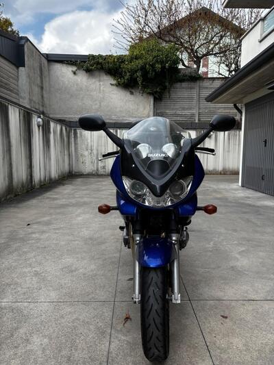 Suzuki GSF 600 Bandit S (2000 - 05) usata
