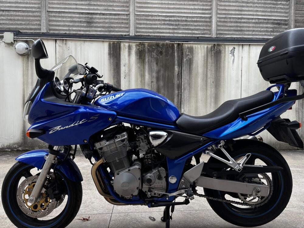 Suzuki GSF 600 Bandit S (2000 - 05) (3)