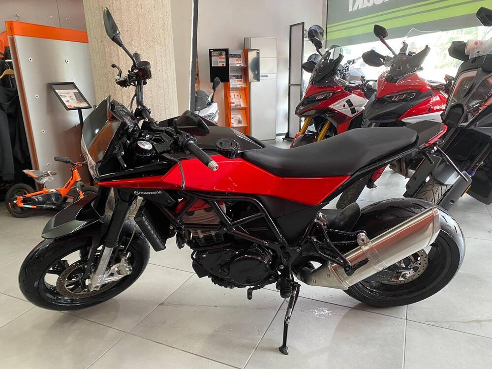 Husqvarna Nuda 900 ABS (2011 - 13) (2)