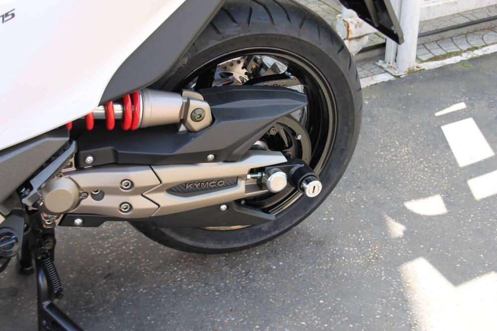 Kymco AK 550 Premium (2023 - 25) (2)