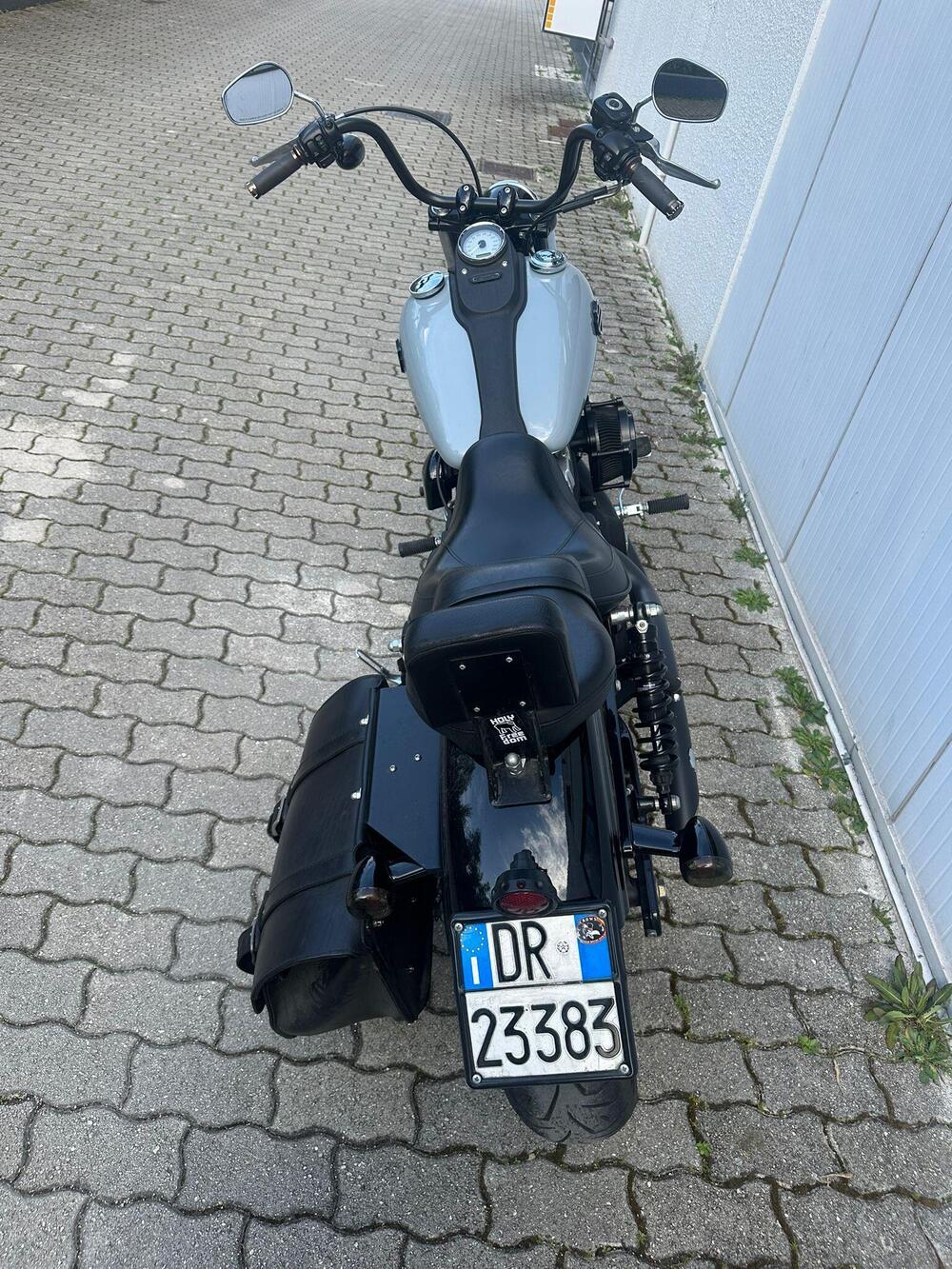Harley-Davidson 1584 Street Bob (2008 - 15) - FXDB (5)