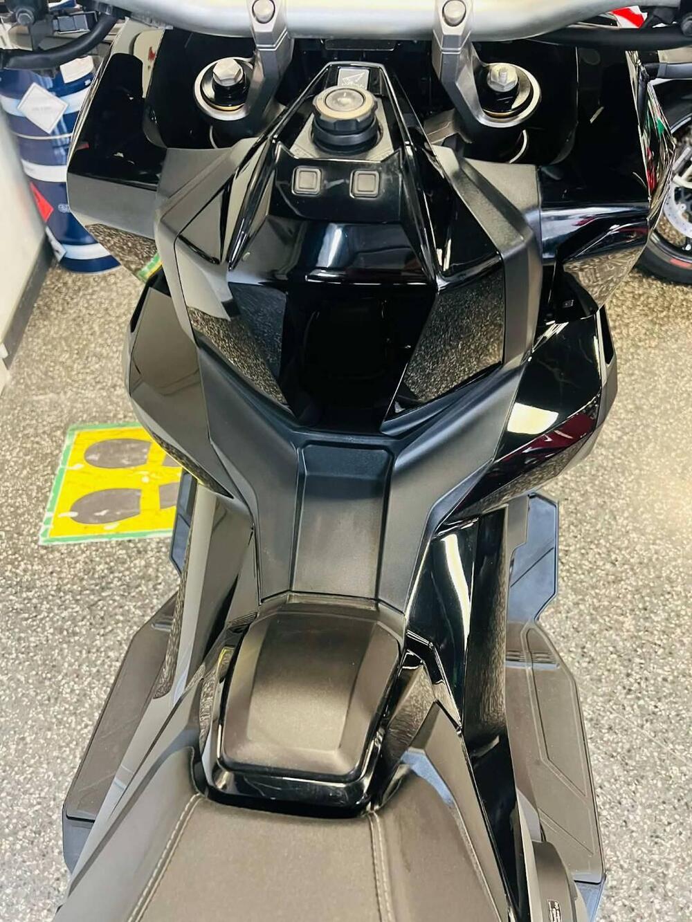 Honda X-ADV 750 DCT (2021 - 24) (8)