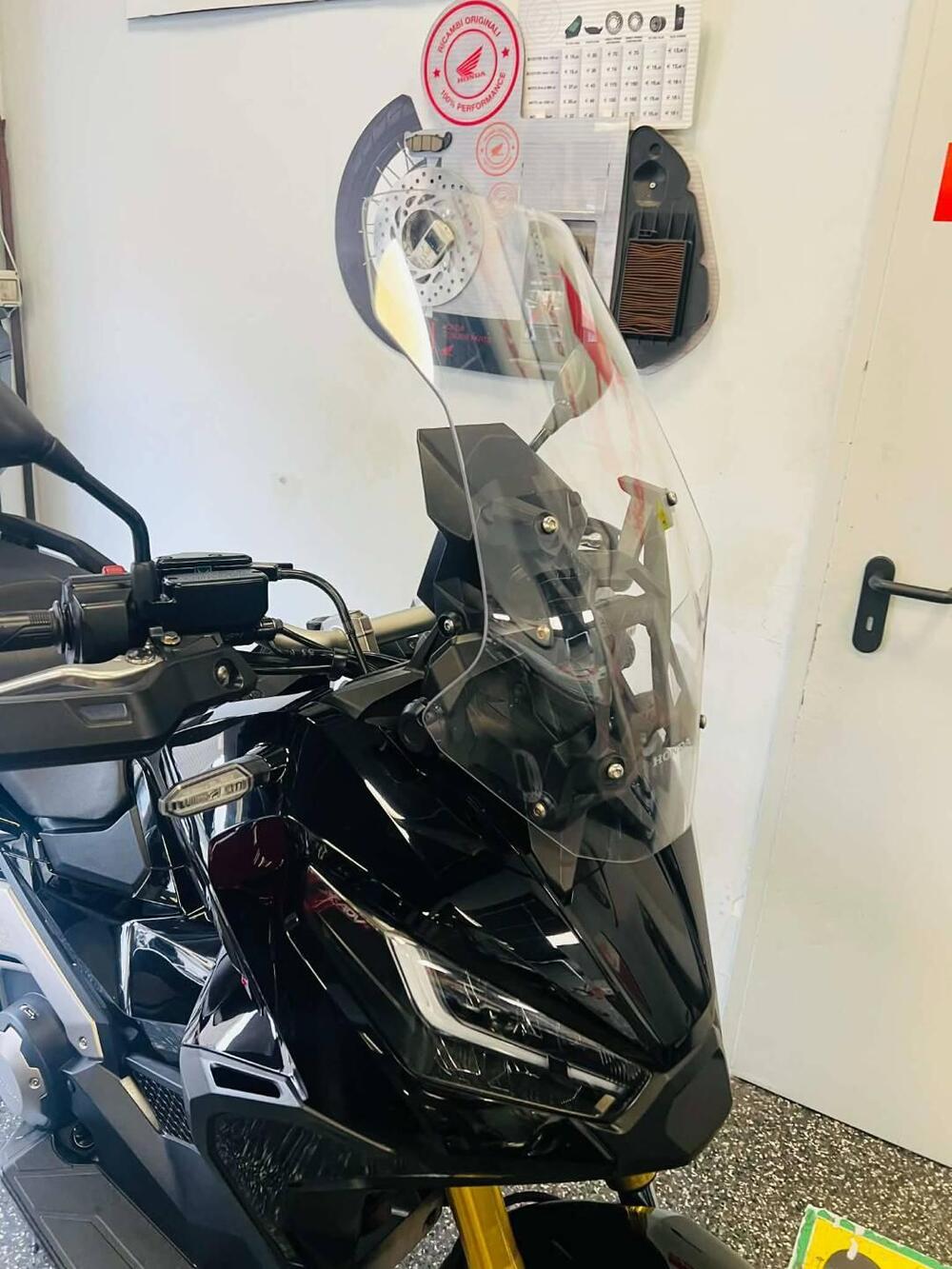 Honda X-ADV 750 DCT (2021 - 24) (15)