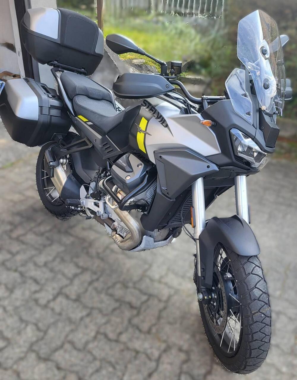 Moto Guzzi Stelvio PFF (2024 - 26) (2)