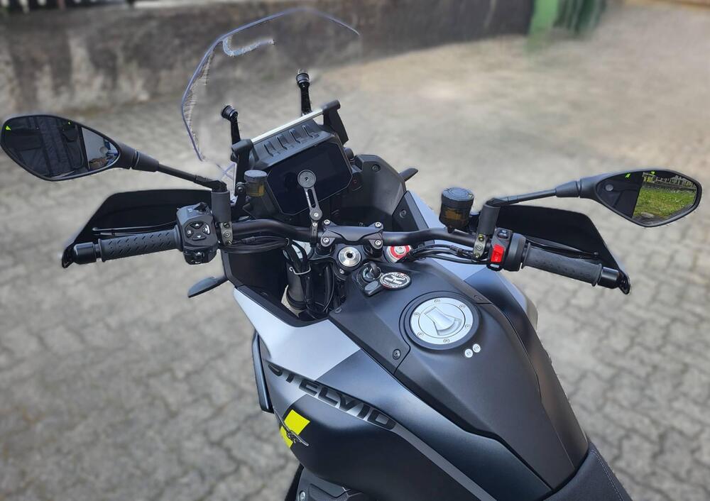 Moto Guzzi Stelvio PFF (2024 - 26) (3)