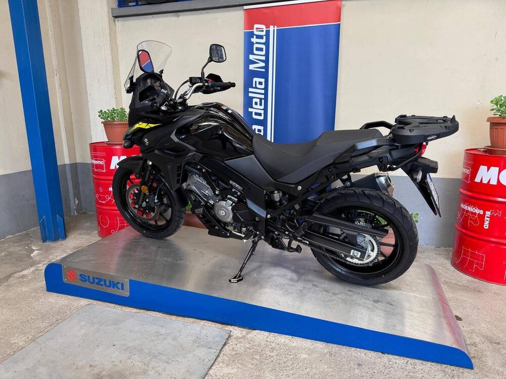 Suzuki V-Strom 650 (2021 - 25) (11)