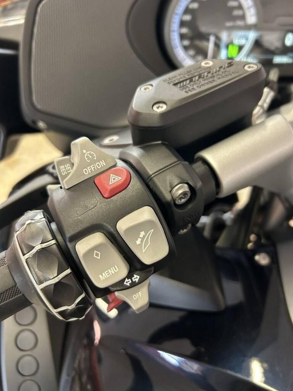 Bmw R 1250 RT (2019 - 20) (17)