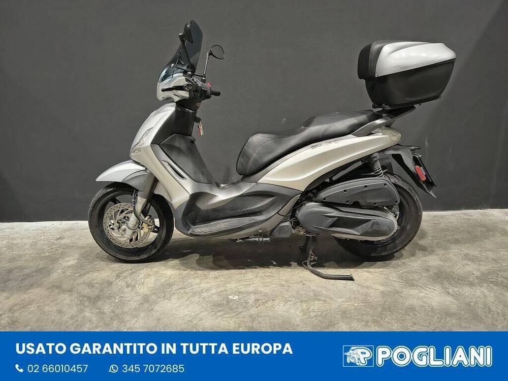 Piaggio Beverly 350 SportTouring ie ABS (2011 - 17) (5)