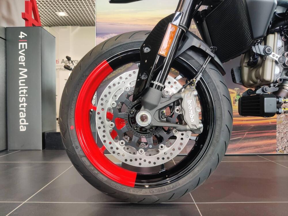 Ducati Hypermotard 950 RVE (2022 - 25) (12)