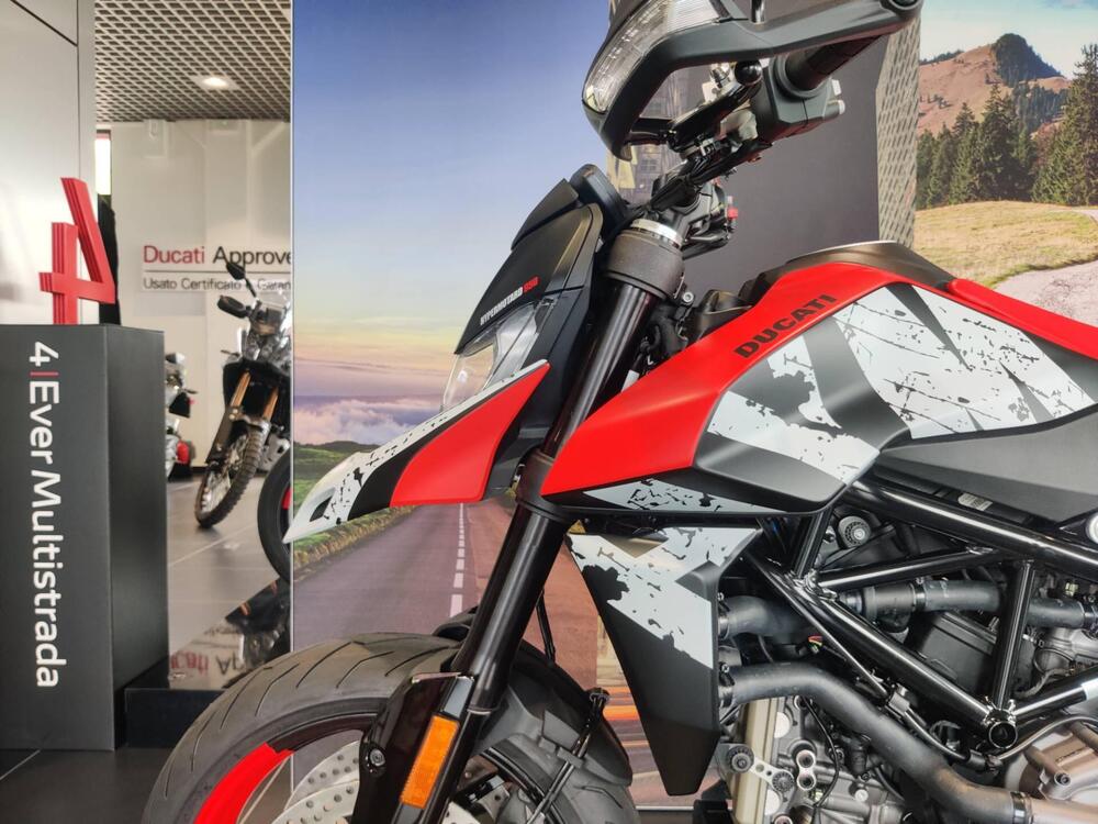 Ducati Hypermotard 950 RVE (2022 - 25) (15)