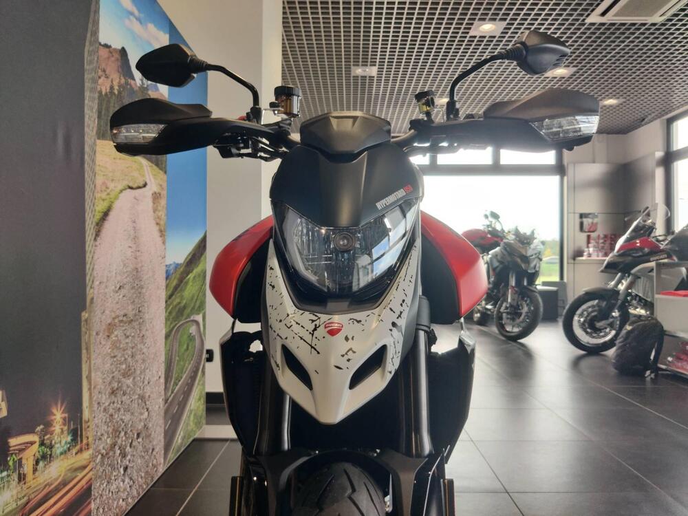 Ducati Hypermotard 950 RVE (2022 - 25) (16)