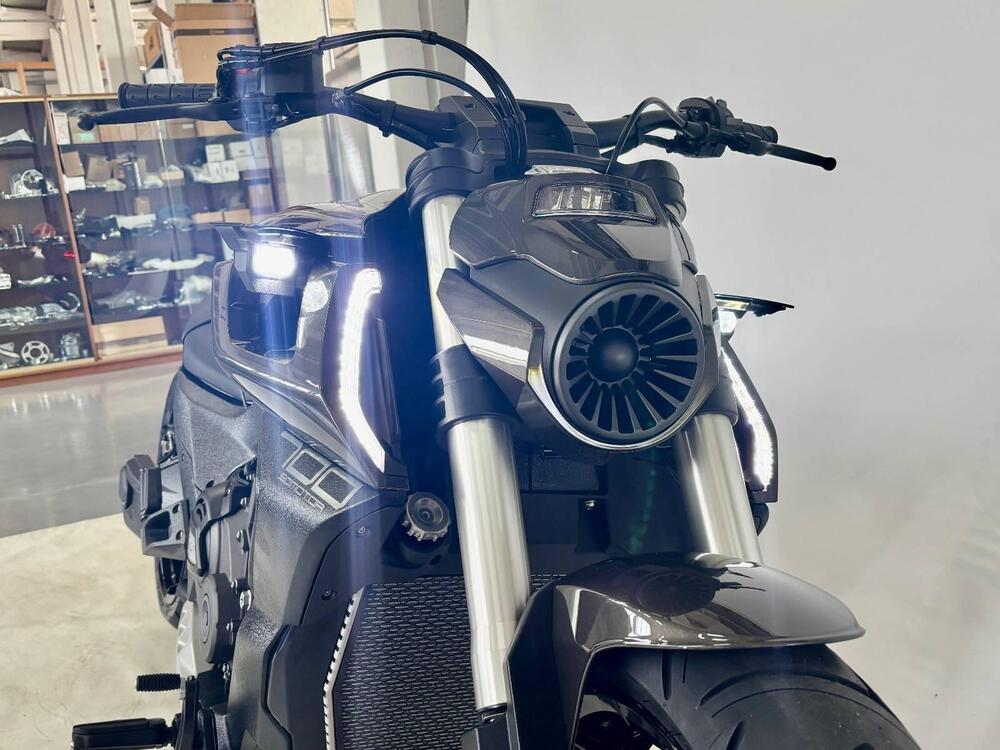 Benda Motorcycles LFC 700 (2024 - 26) (3)