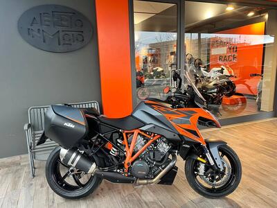 KTM 1290 Super Duke GT (2022 - 25) usata