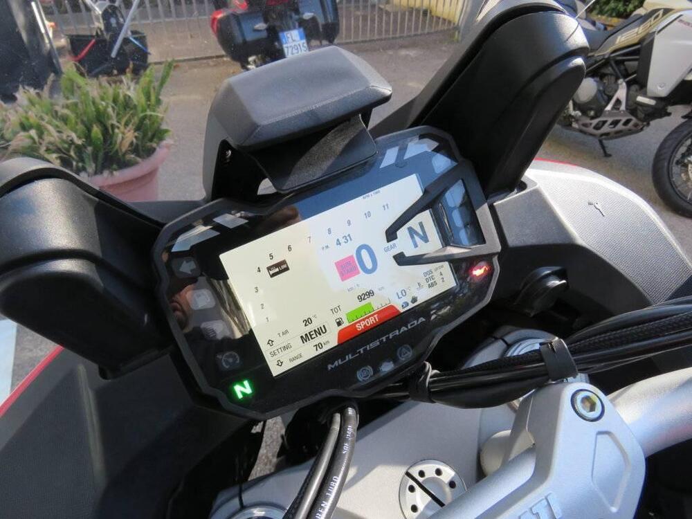 Ducati Multistrada V2 S (2022 - 24) (14)