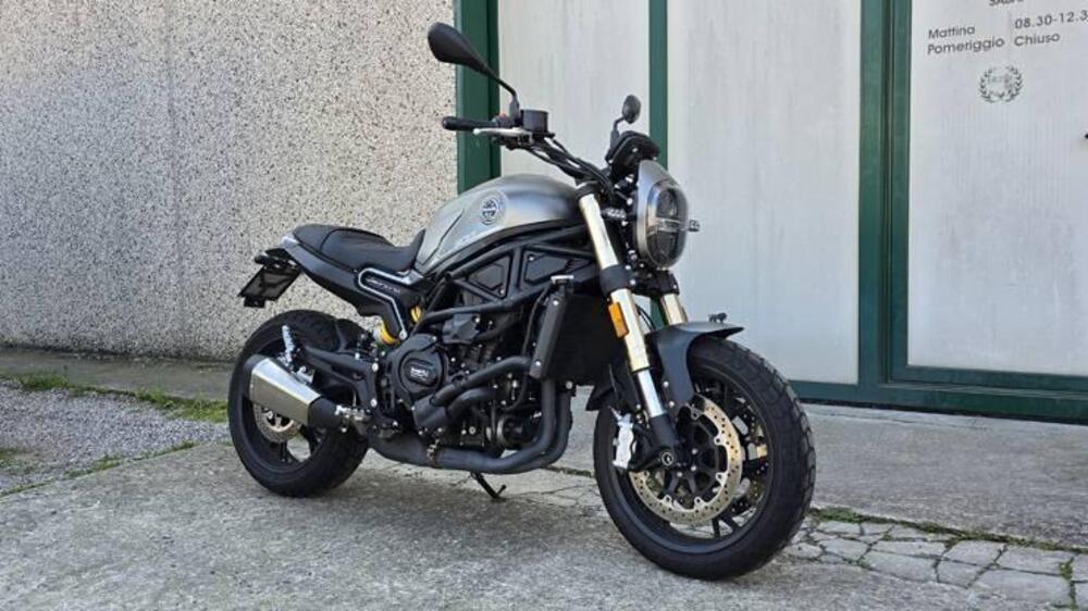 Benelli Leoncino 800 (2022 - 26)