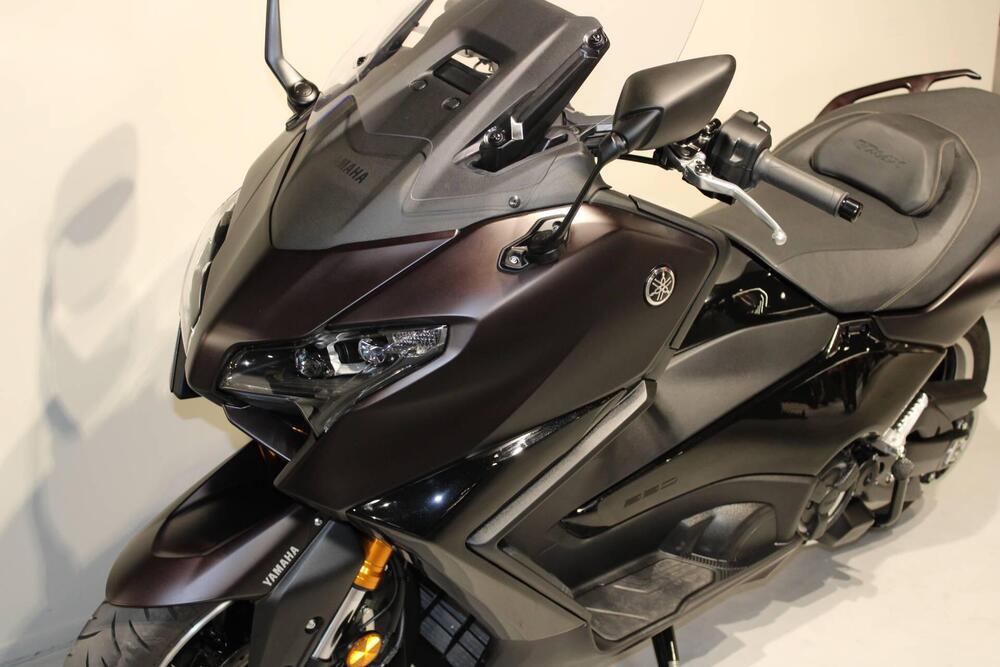 Yamaha T-Max 560 Tech Max (2025 - 26) (8)