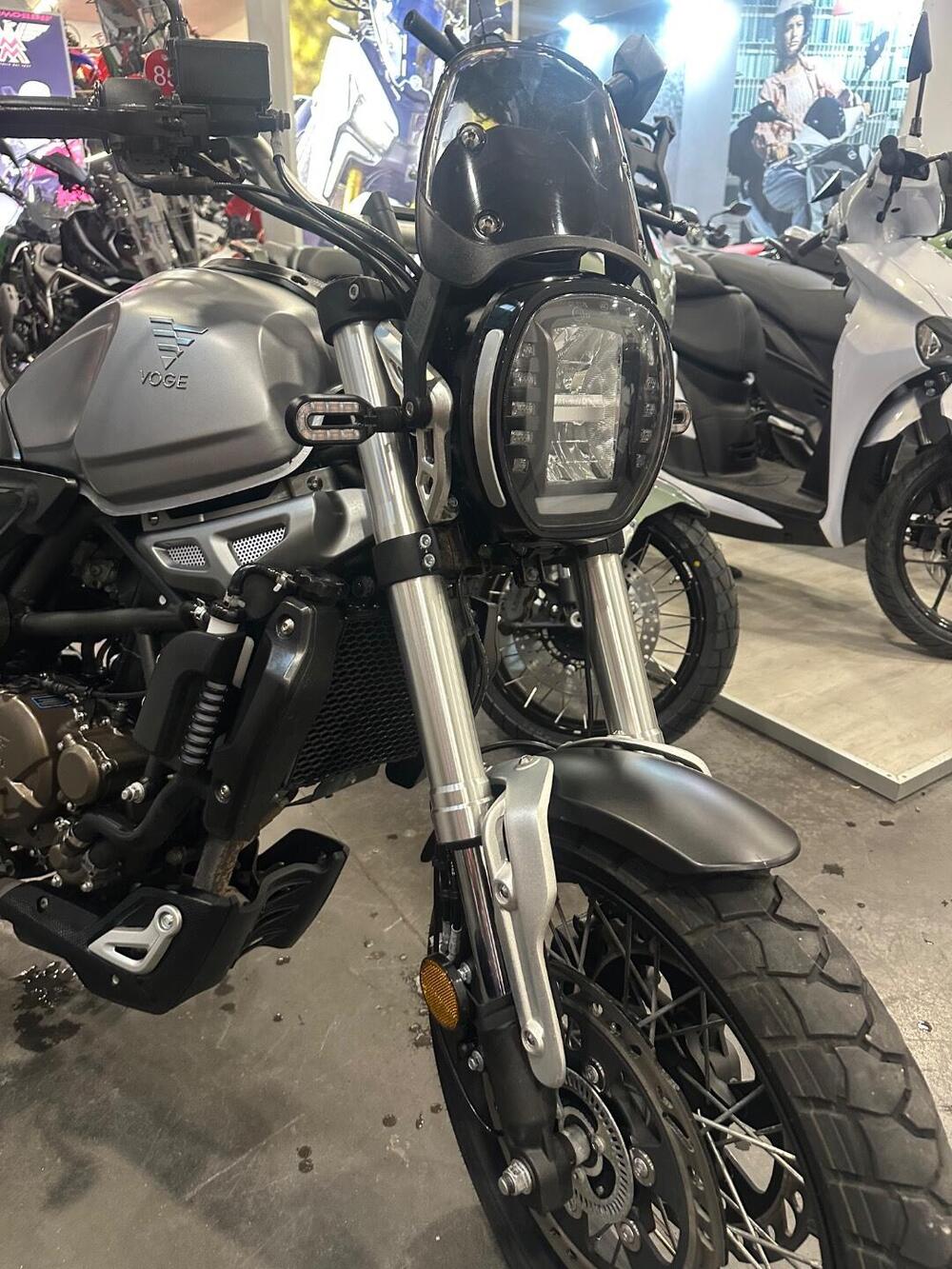 Voge Trofeo 350AC (2022 - 26) (7)