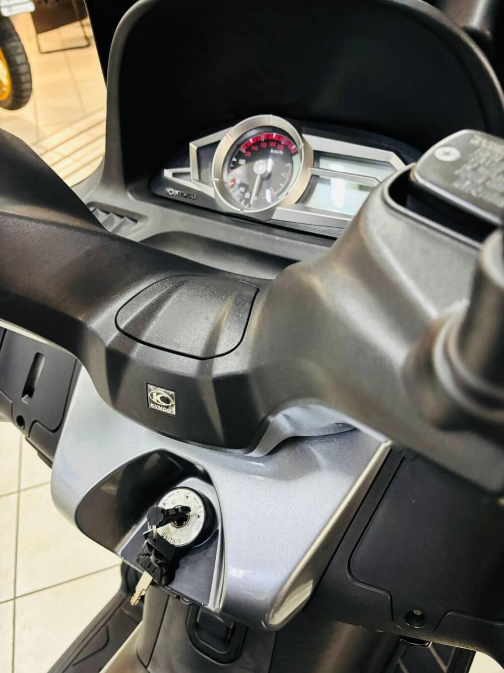 Kymco Xciting 400i S ABS (2019 - 20) (5)