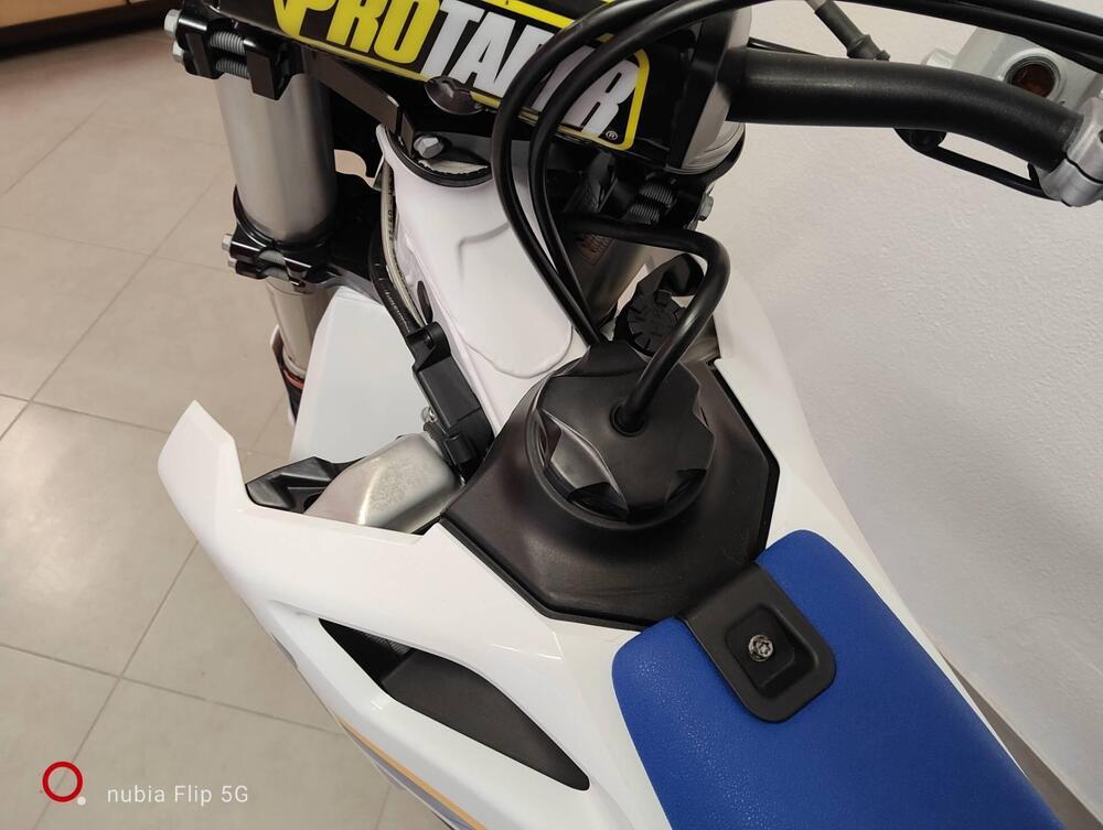 Husqvarna TC 125 Heritage (2023) (7)