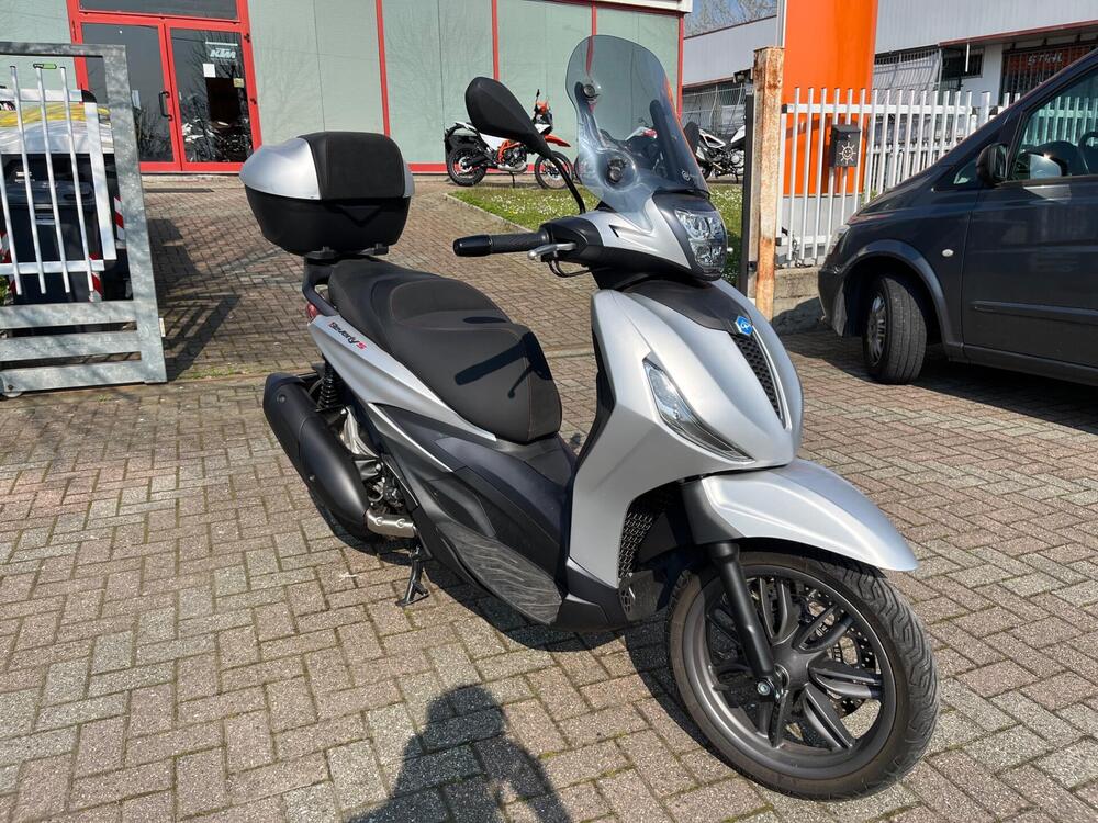 Piaggio Beverly 300 S ABS-ASR (2021 - 25) (3)