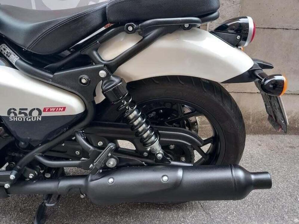 Royal Enfield Shotgun 650 (2024 - 26) (17)