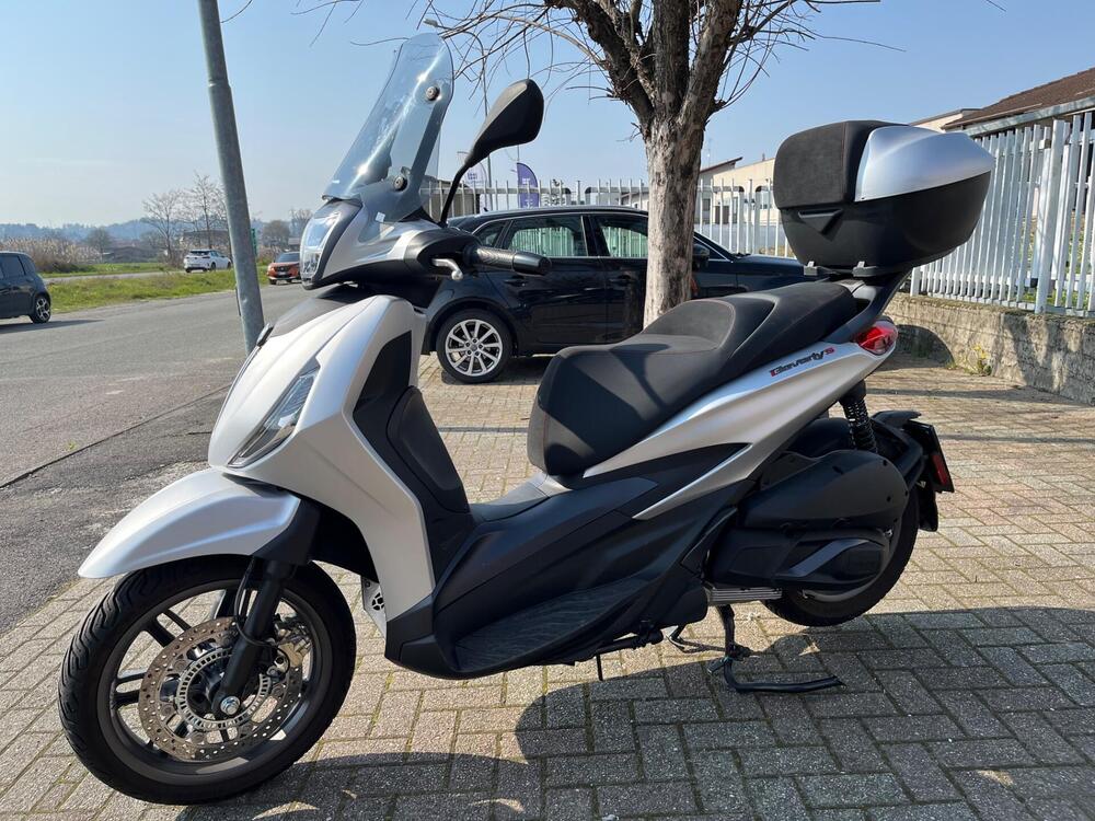 Piaggio Beverly 300 S ABS-ASR (2021 - 25) (8)