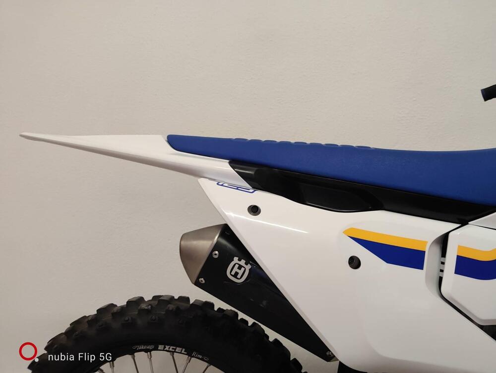 Husqvarna TC 125 Heritage (2023) (10)