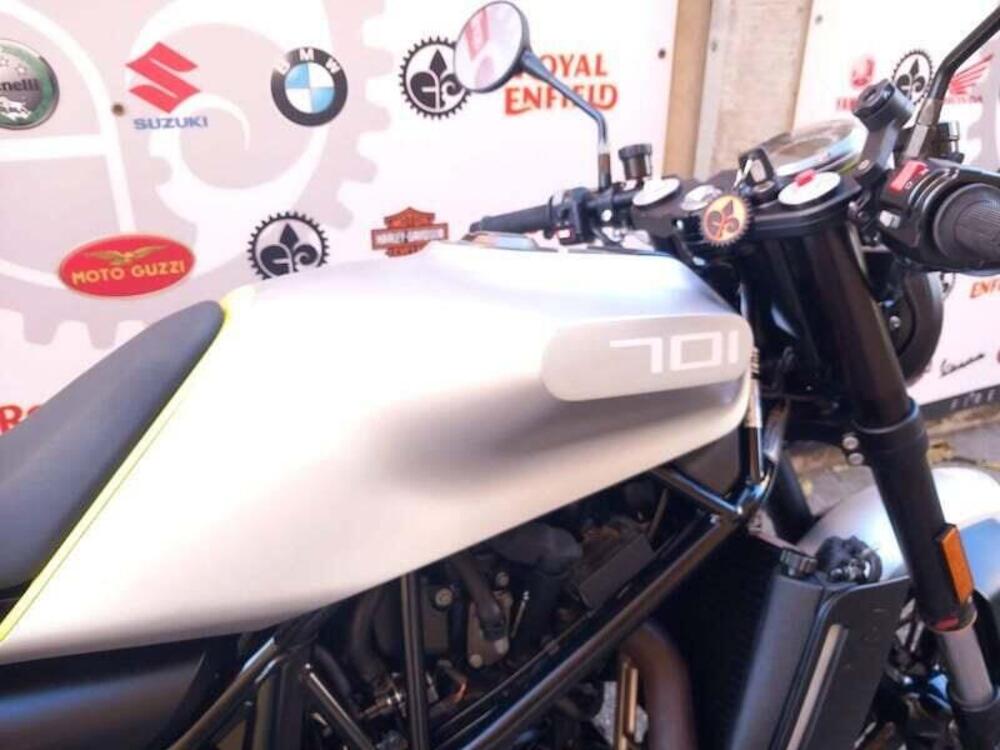 Husqvarna Vitpilen 701 (2020) (4)