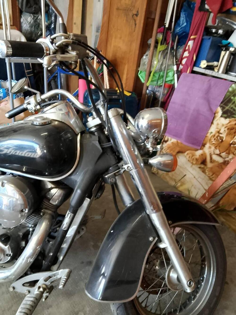 Honda Shadow 750 (2004)