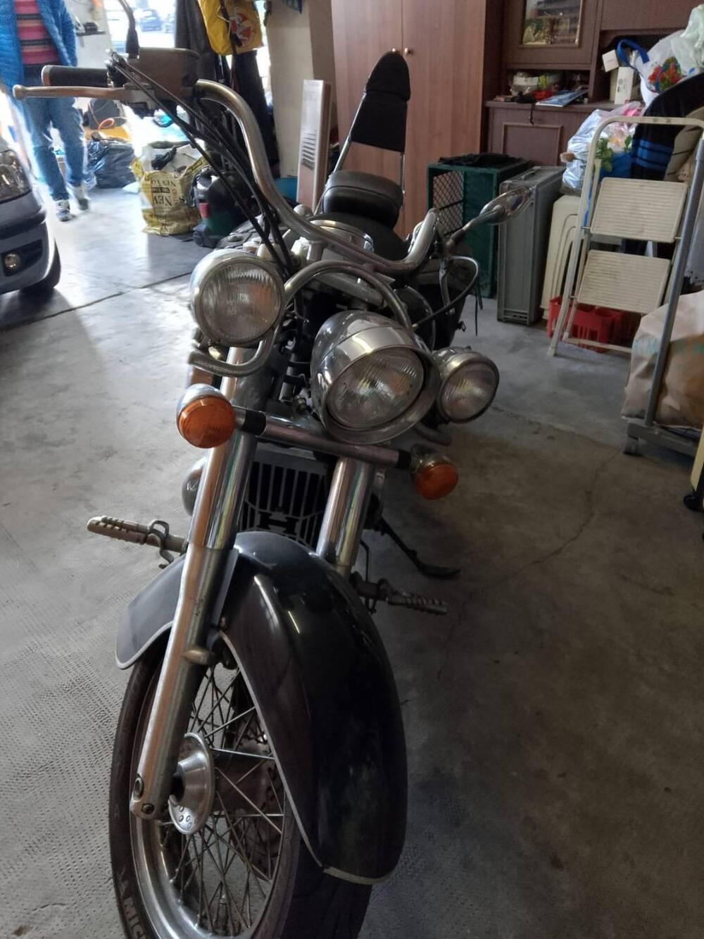 Honda Shadow 750 (2004) (3)