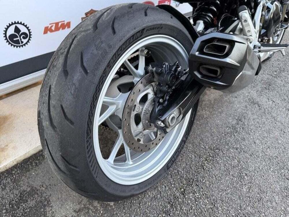 Bmw F 900 R (2021 - 24) (2)