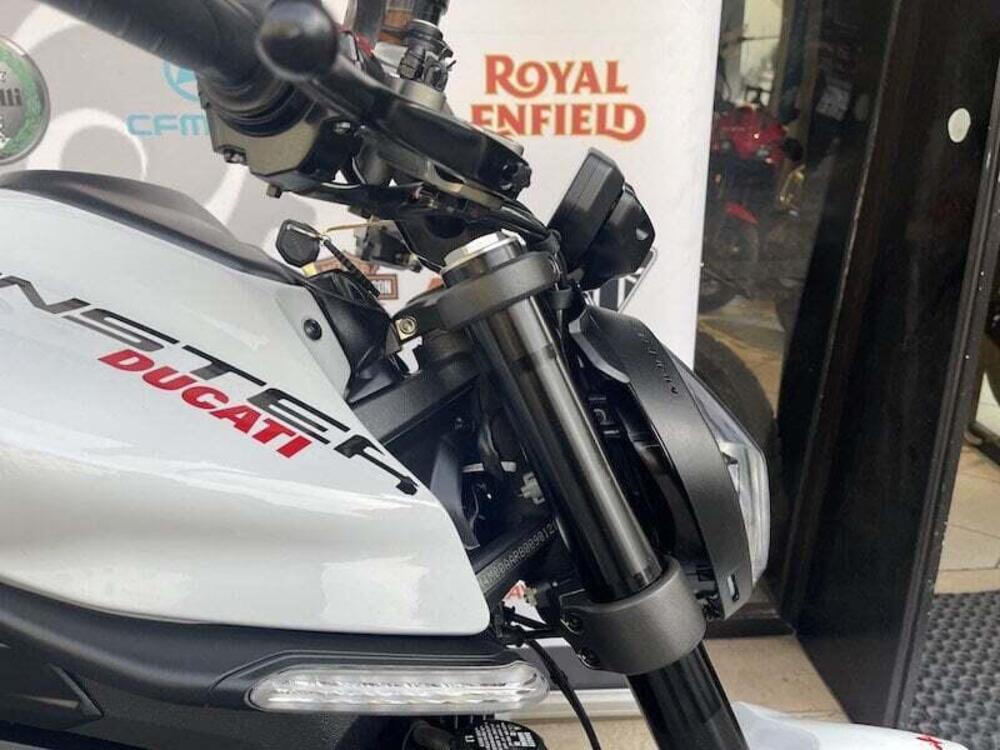 Ducati Monster 937 (2021 - 25) (14)
