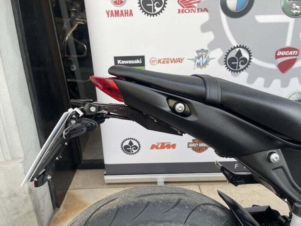 Yamaha MT-09 (2021 - 23) (4)