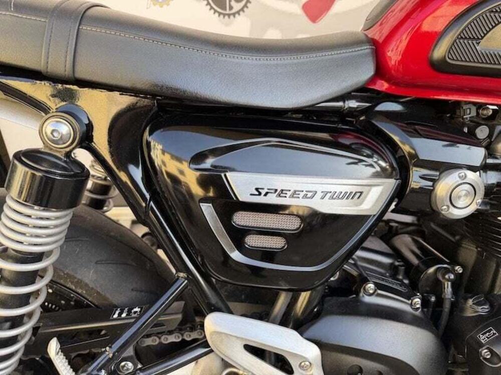Triumph Speed Twin 1200 (2021 - 24) (5)