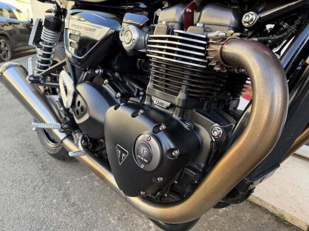 Triumph Speed Twin 1200 (2021 - 24) (10)