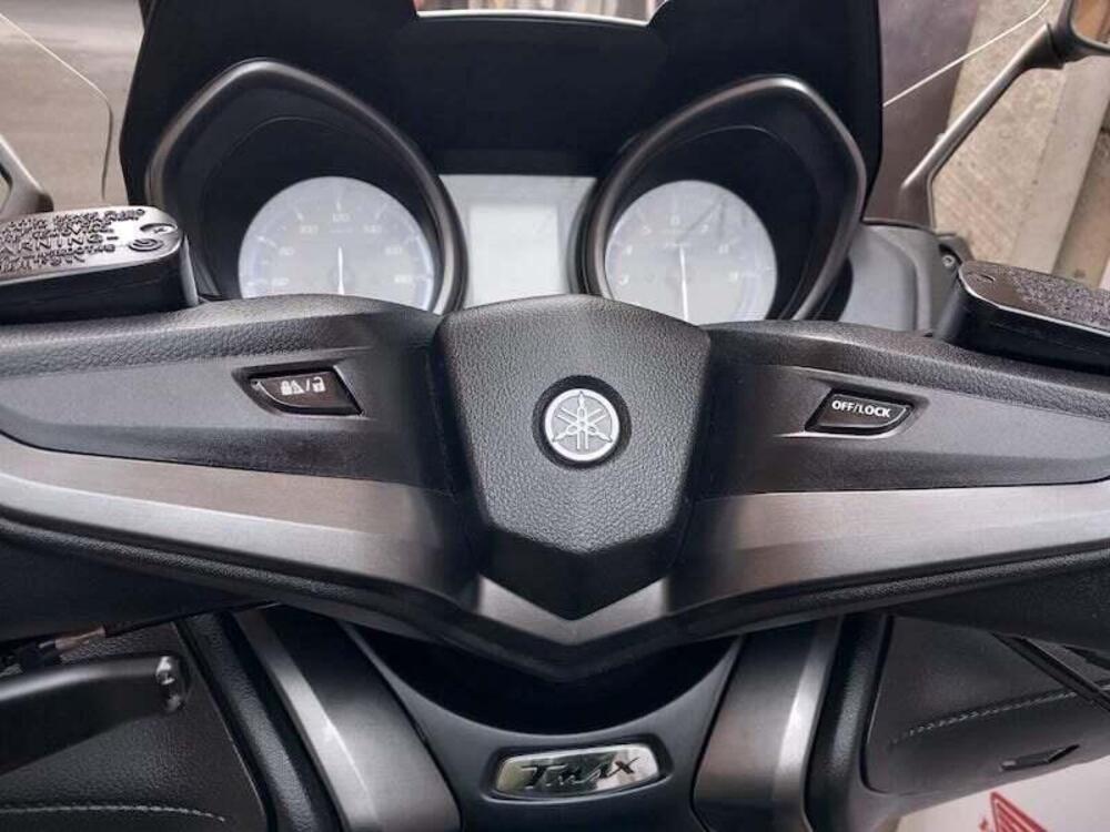 Yamaha T-Max 560 Tech Max (2021) (11)