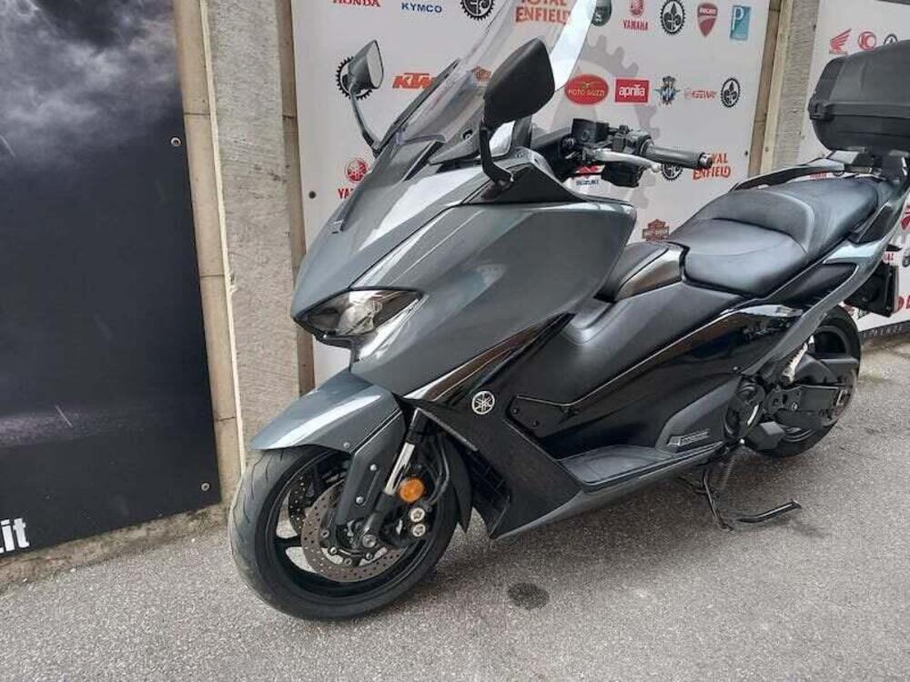 Yamaha T-Max 560 Tech Max (2021) (16)