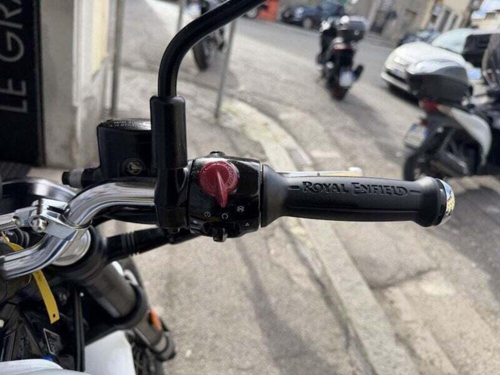 Royal Enfield Bear 650 (2025 - 26) (18)