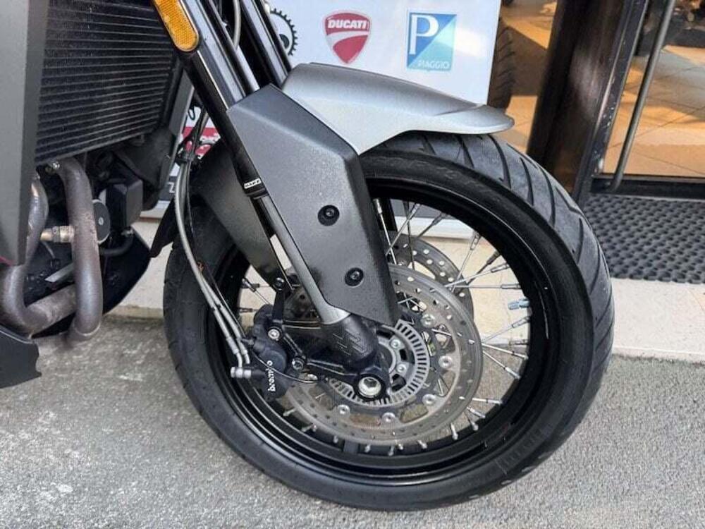 Moto Morini X-Cape 650 (2021 - 26) (13)