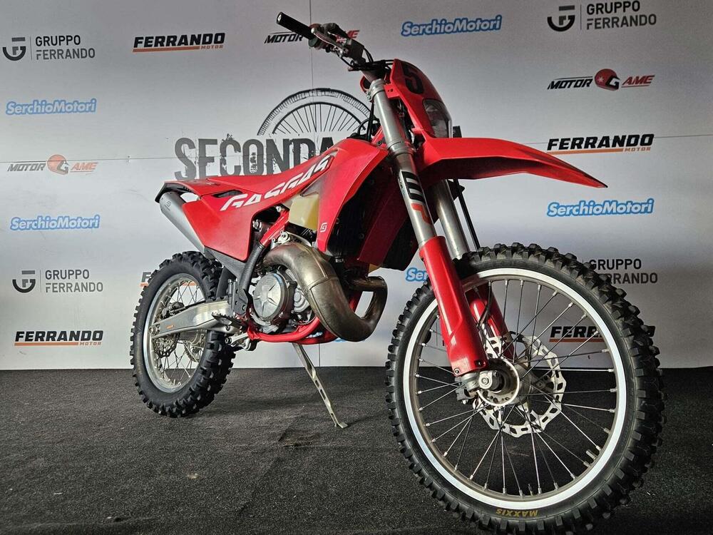 GASGAS EC 250 (2024) (2)