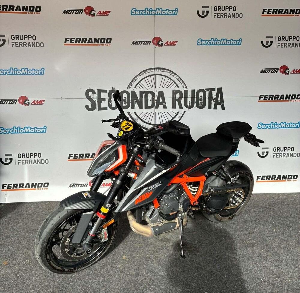 KTM 1290 Super Duke R (2021) (3)
