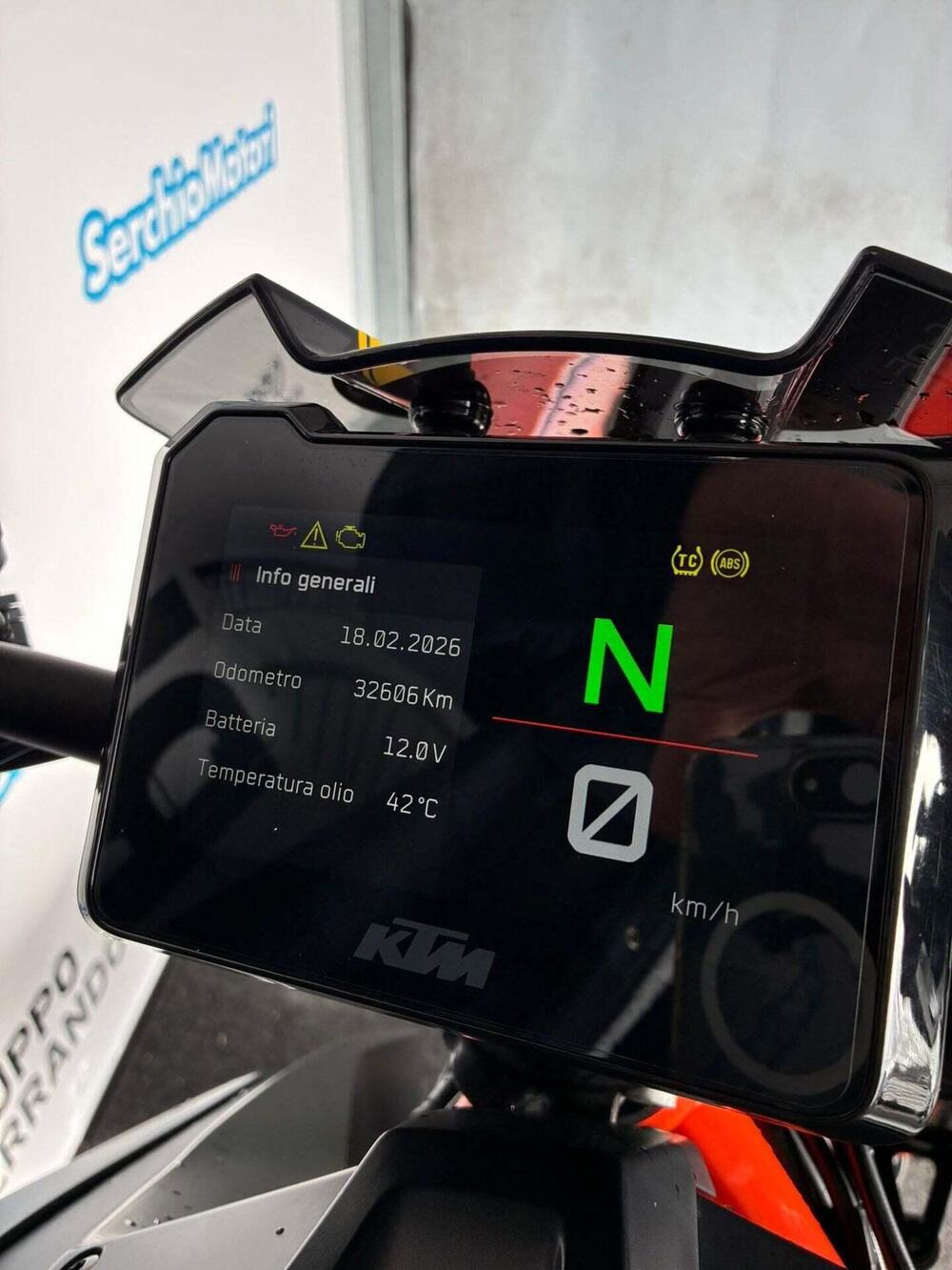 KTM 1290 Super Duke R (2021) (5)